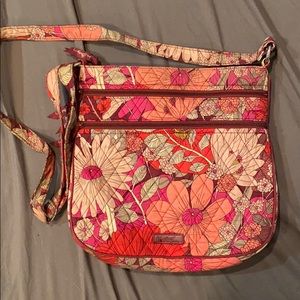 Vera Bradley crossbody purse!
